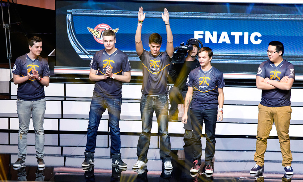 S15全球总决赛夺冠热门：GEN、T1、BLG三强争霸格局解析